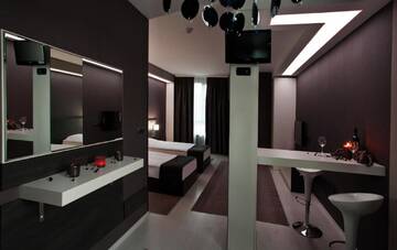 Фото номера Полулюкс Отель Hotel Idol г. Тарговыште 7